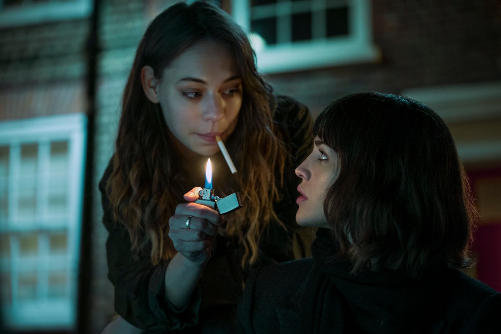 3 Body Problem. (L to R) Marlo Kelly as Tatiana, Eiza González as Auggie Salazar in episode 101 of 3 Body Problem. Cr. Ed Miller/Netflix © 2024