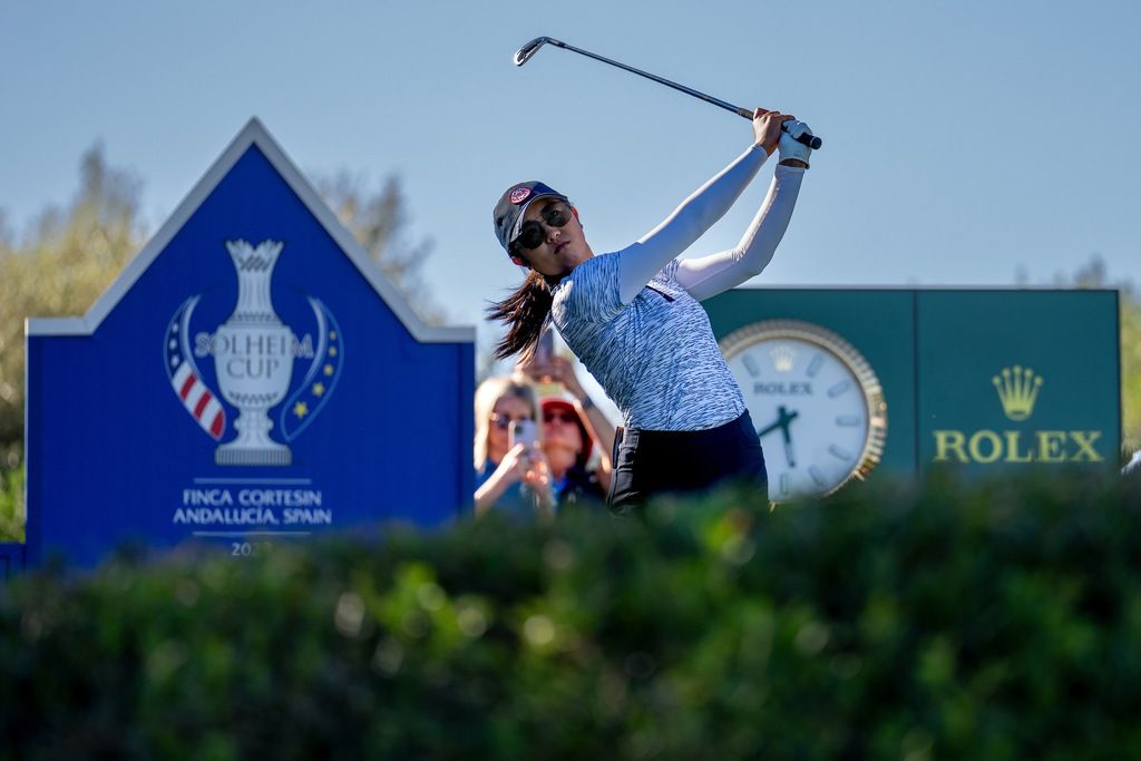 勞力士代言人張斯洋 (Rose Zhang)於2023 年索罕盃(SOLHEIM CUP)代表美國隊參賽,於12號發球台開球 ©Rolex/Thomas Lovelock
