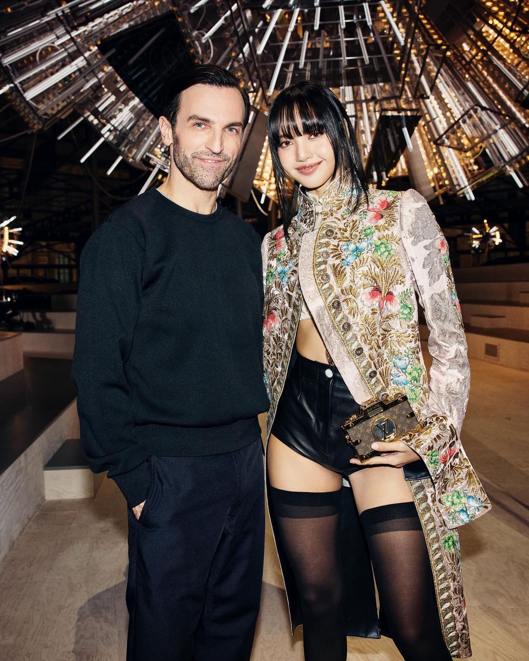 Blackpink's Lisa with Louis Vuitton Pic Trunk, Nicolas Ghesquière