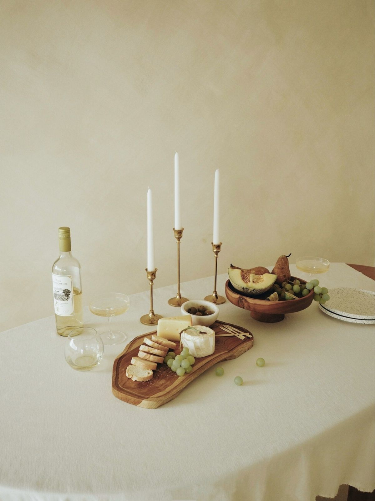 The Commune Set by Eloise
