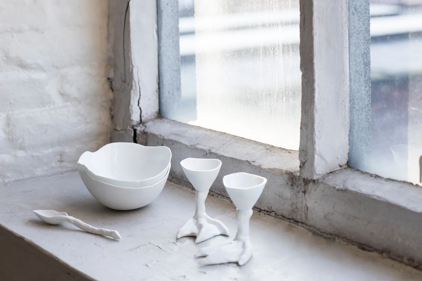 The Perfect Imperfection tableware collection by Roos van de Velde