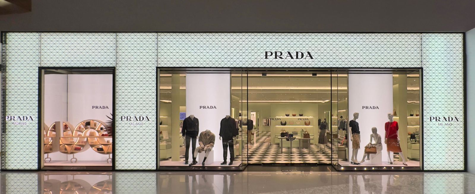 Prada Boutique at Siam Paragon