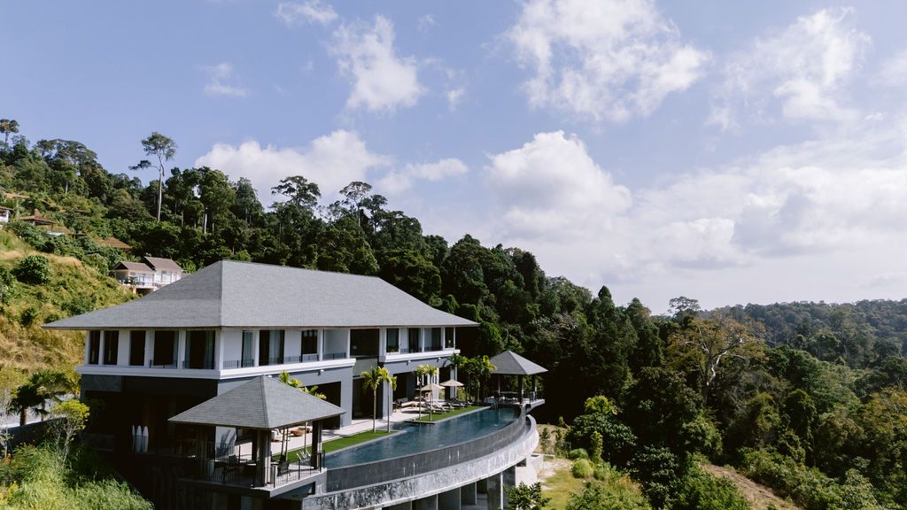 Villa Vista is aptly named