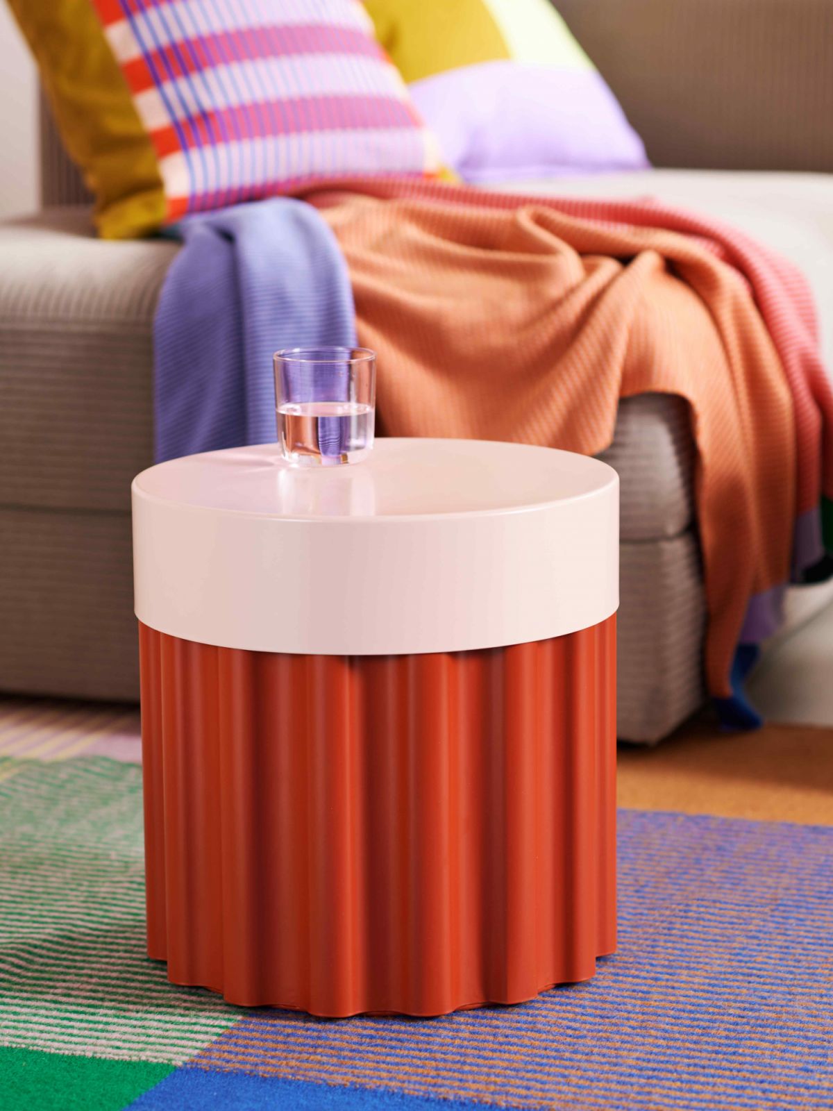 The Ikea Tesammans side table made of corrugated steel sheet