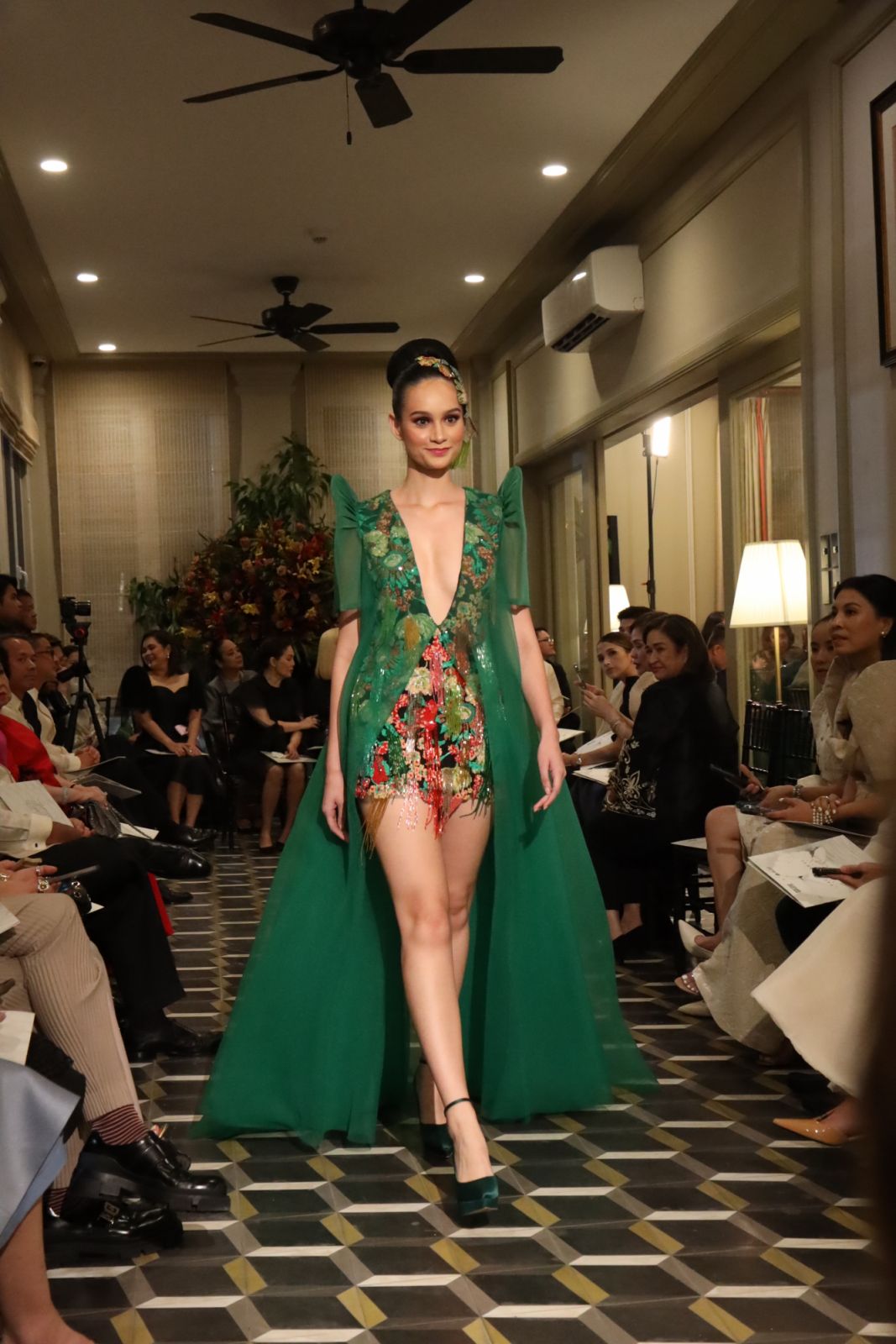 Una collection by Paul Cabral
