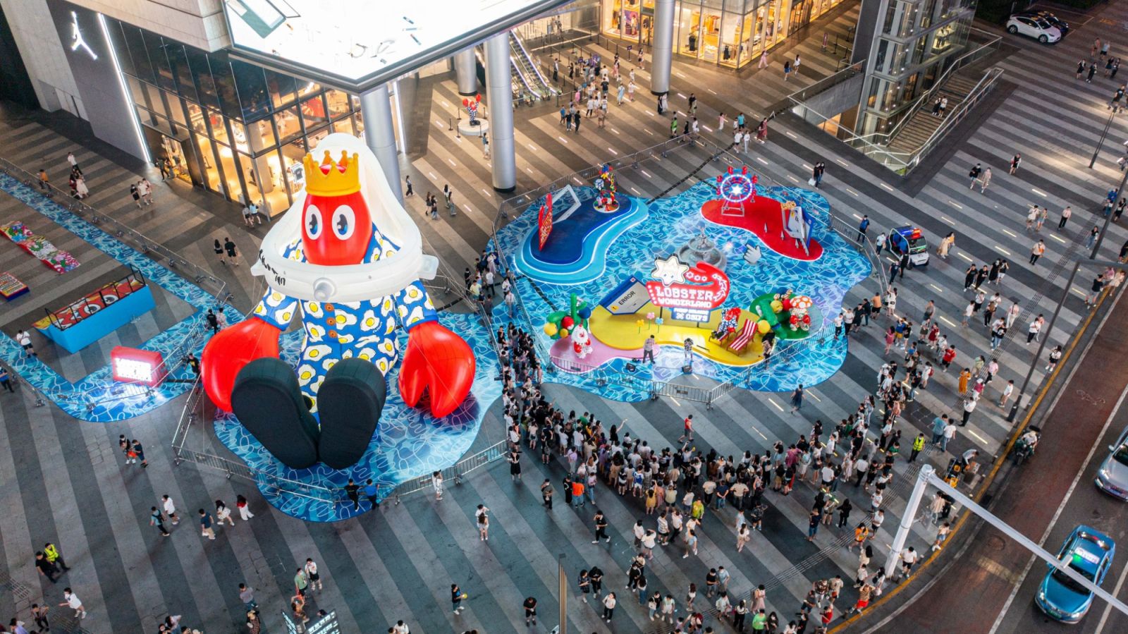 Philip Cobert inflatable playground at Siam Paragon