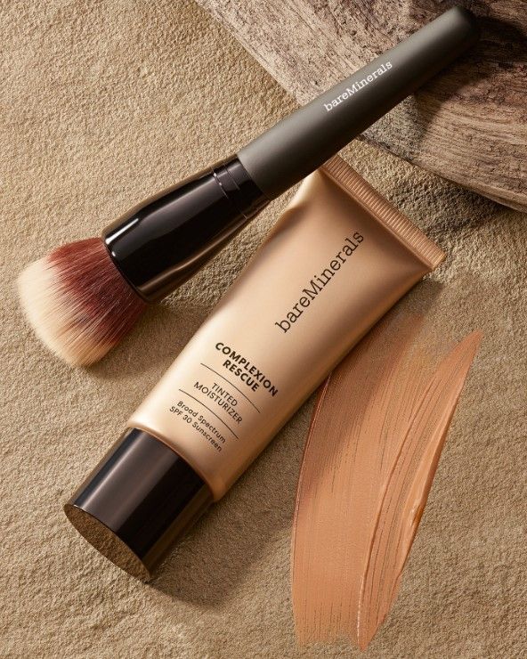 BareMinerals Complexion Rescue Tinted Moisturizer (Photo: BareMinerals)