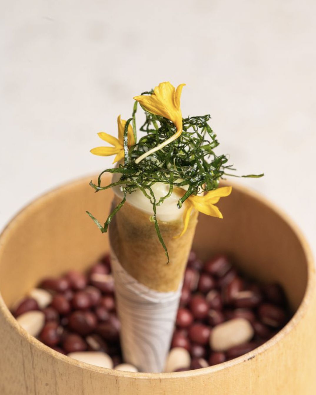 A dish from Akâr Dining, crafted with sustainable local produce (Photo: Instagram / @akar.dining)