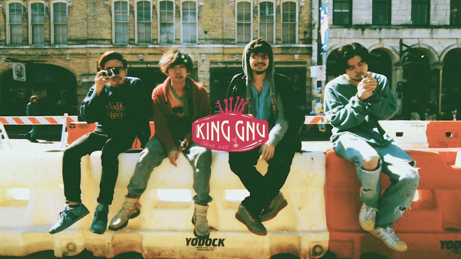 King Gnu是由擔任主唱的常田大希為核心所組成的四人樂團。(Photo: King Gnu官方X @Kinggnu_JP)