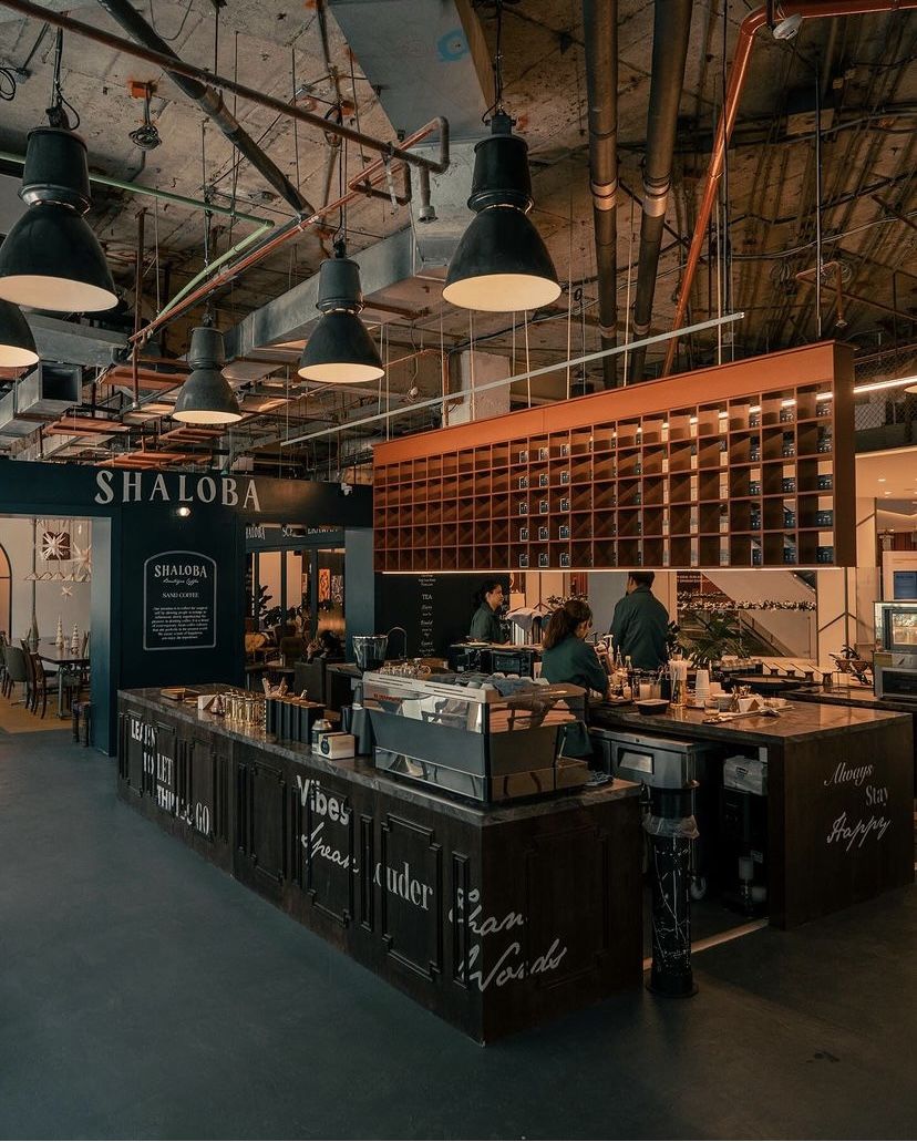 บรรยากาศร้าน Shaloba x Scene Erawan (ภาพ: Shaloba)