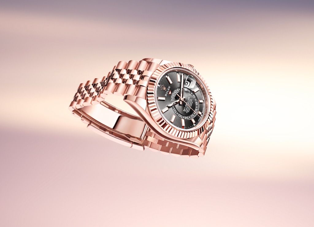 Oyster Perpetual Sky-Dweller永恒玫瑰金款式建議售價1,847,000元。（Photo: Rolex）