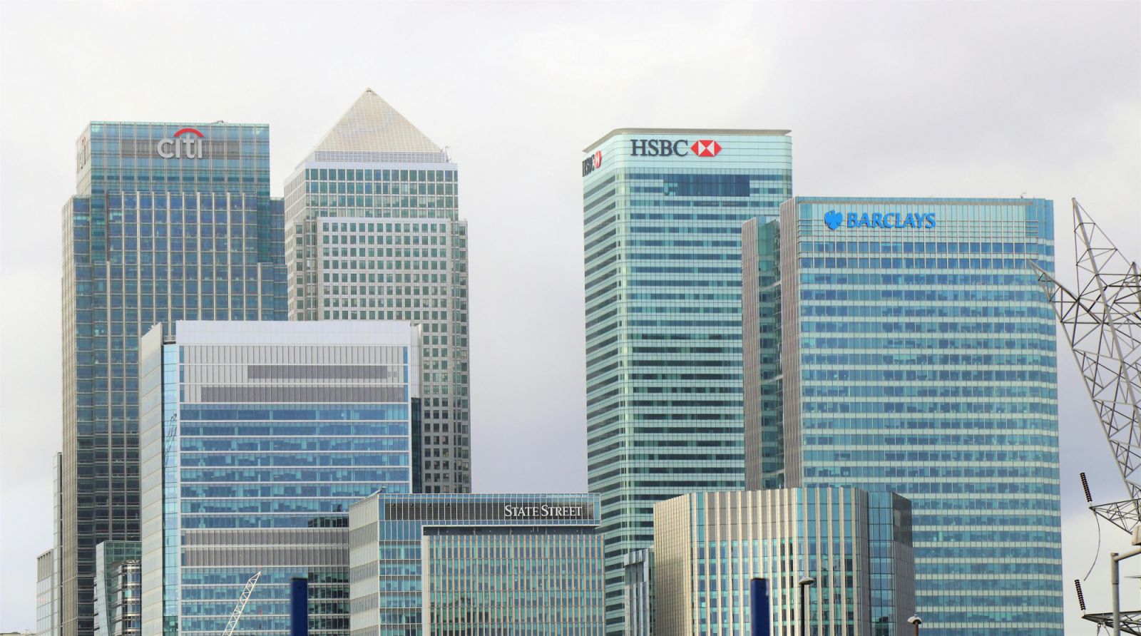 Financial Services (Photo: Expect Best/Pexels)