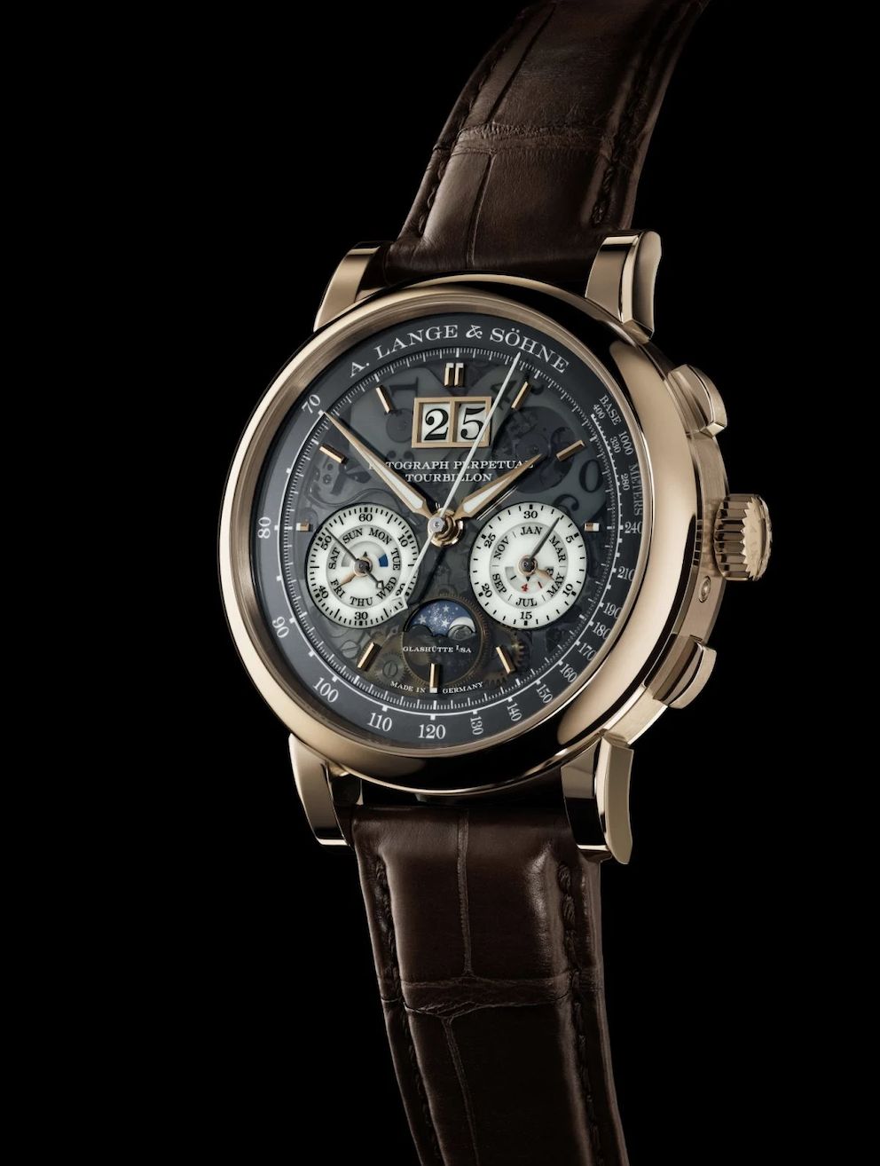 朗格A Lange & Söhne’s Datograph Perpetual tourbillon Honeygold Lumen大日曆計時萬年曆陀飛輪18K蜂蜜金腕錶 (Photo: courtesy of A Lange & Söhne)
