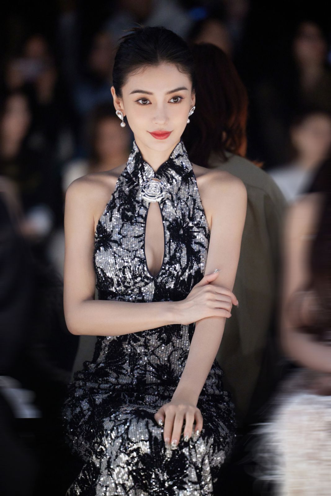 (Photo: Weibo @楊穎工作室)