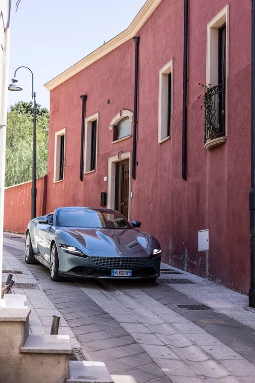 Ferrari Roma Spider(Photo by Ferrari)