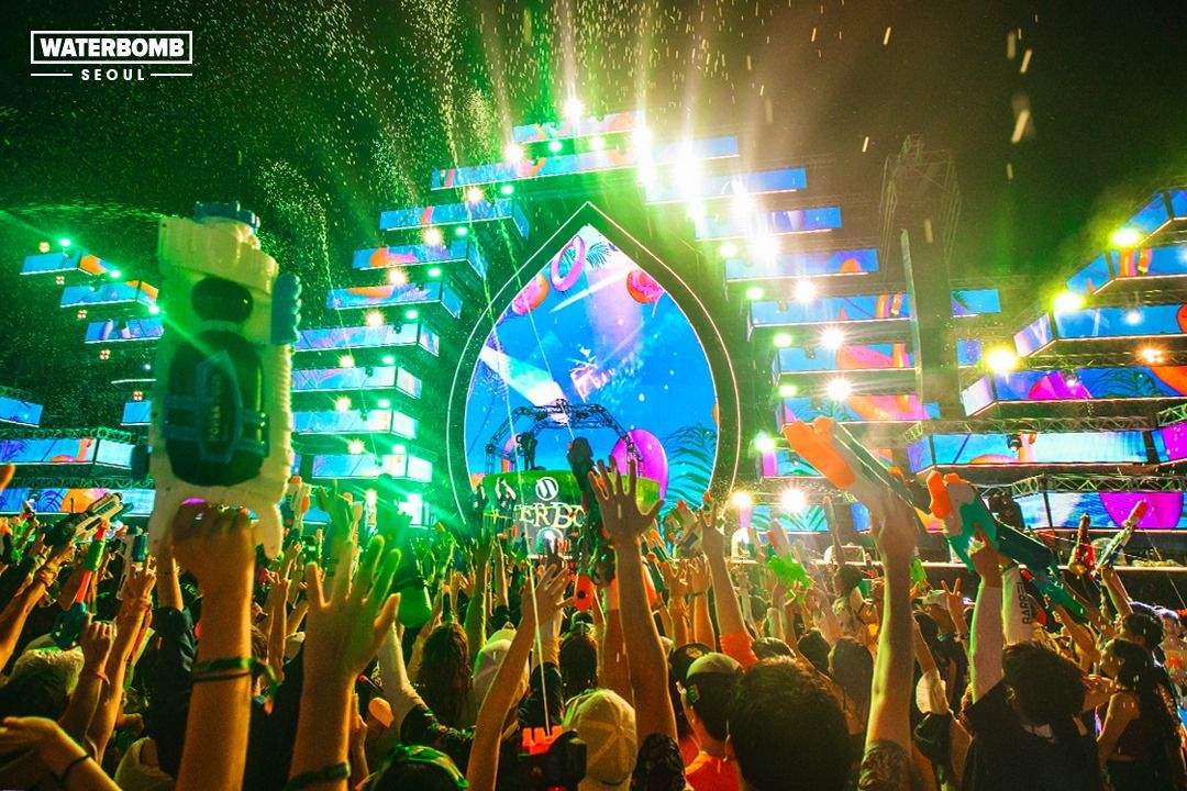 WATERBOMB