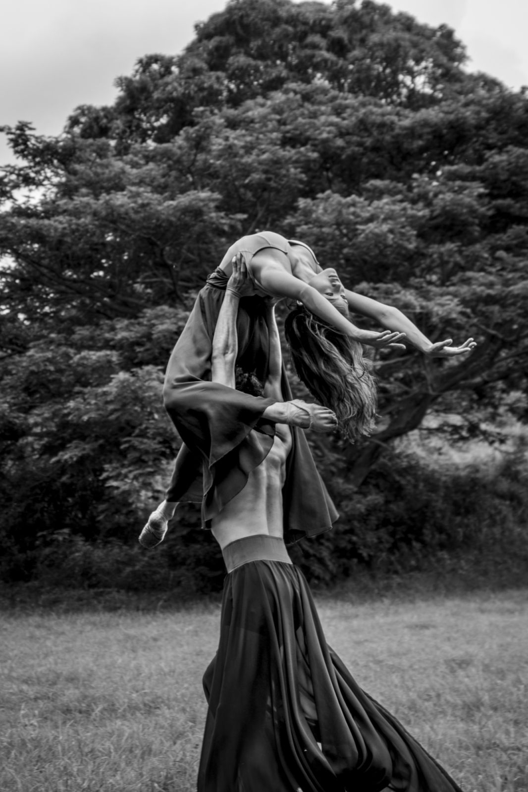 A still from the dance film Elementos, directed by Steps alumna Madge Reyes