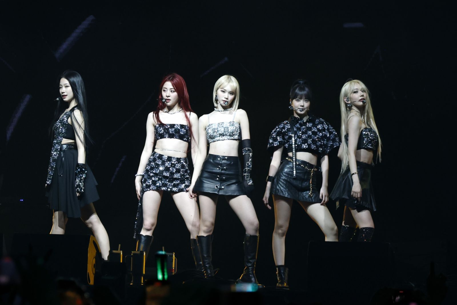 (L-R) Kazuha, Huh Yun-jin, Kim Chae-won, Hong Eun-chae and Sakura Miyawaki of LE SSERAFIM perform at the Sahara Tent during the 2024 Coachella Valley Music and Arts Festival at Empire Polo Club on April 13, 2024 in Indio, California. (Photo by Frazer Harrison/Getty Images for Coachella)