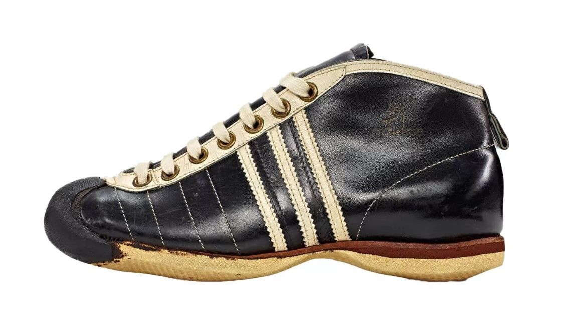 adidas gazelle silver green womens Adidas Samba x Sporty & Rich Blue Rush main image 1