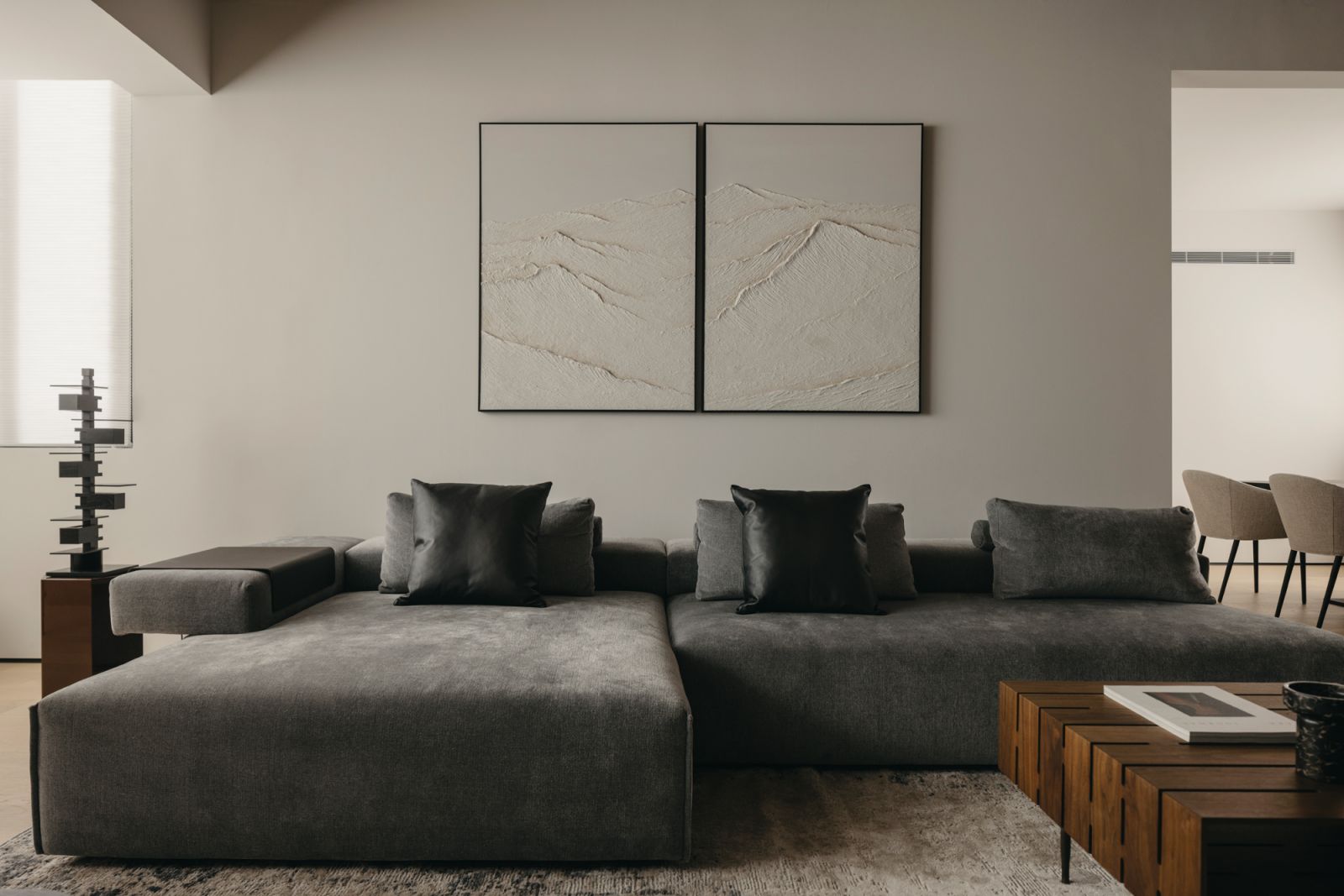 This diptych represents an interesting twist on the usual solitary wall-hanging artwork