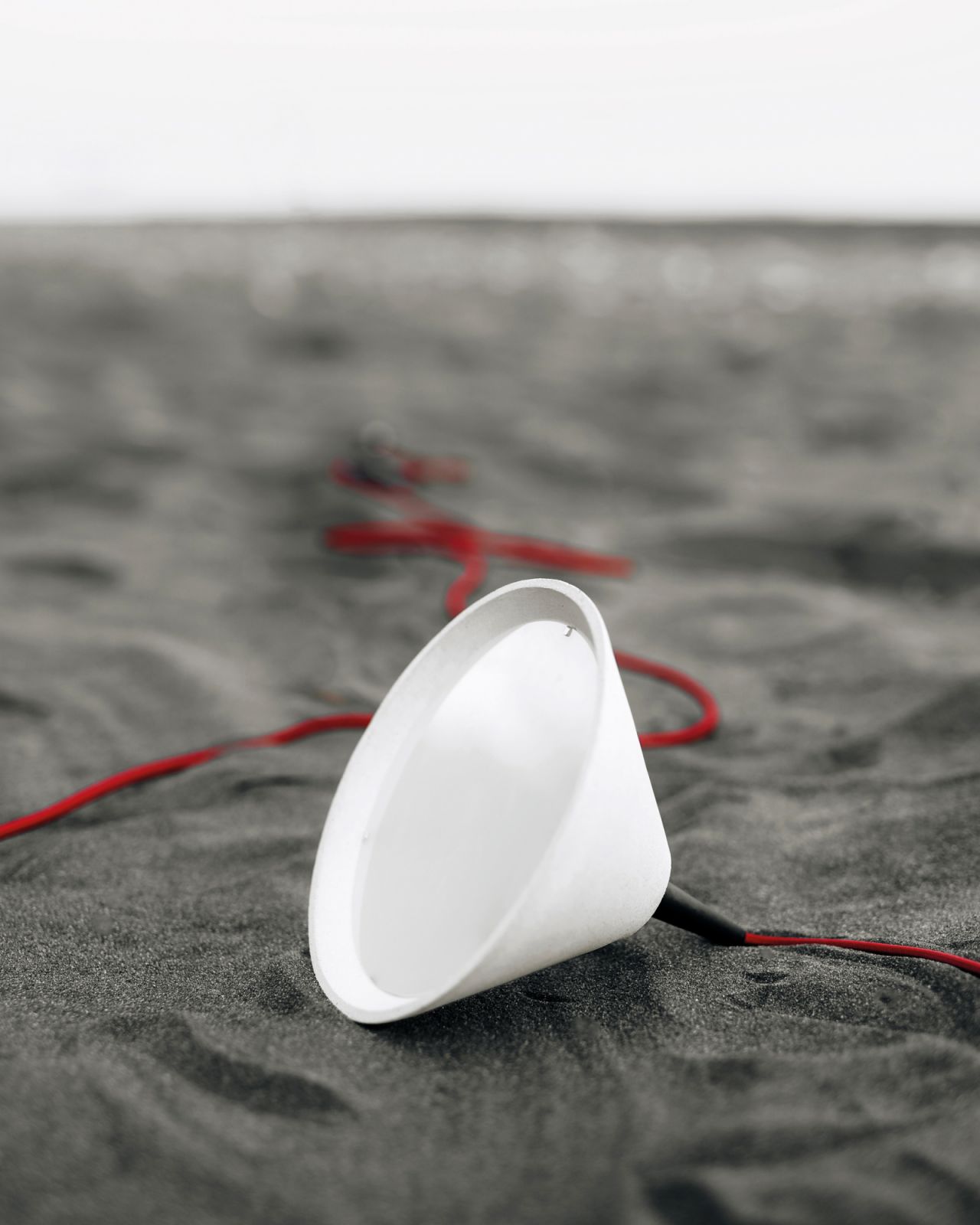 Markos Design’s Ostra lamp