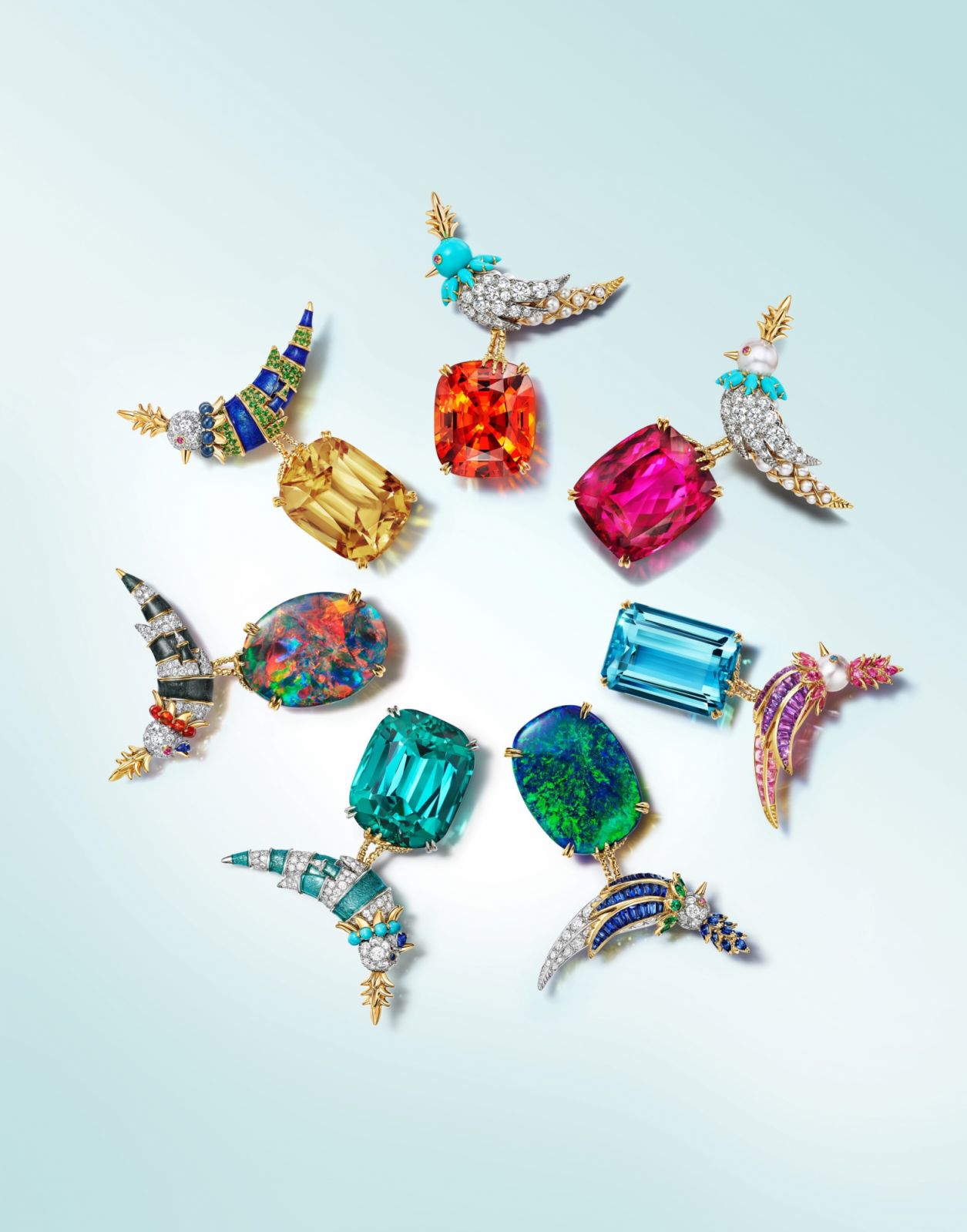 Tiffany推出「彩虹石上鳥」系列作品,全部共有八款。(Photo: Tiffany & Co.)
