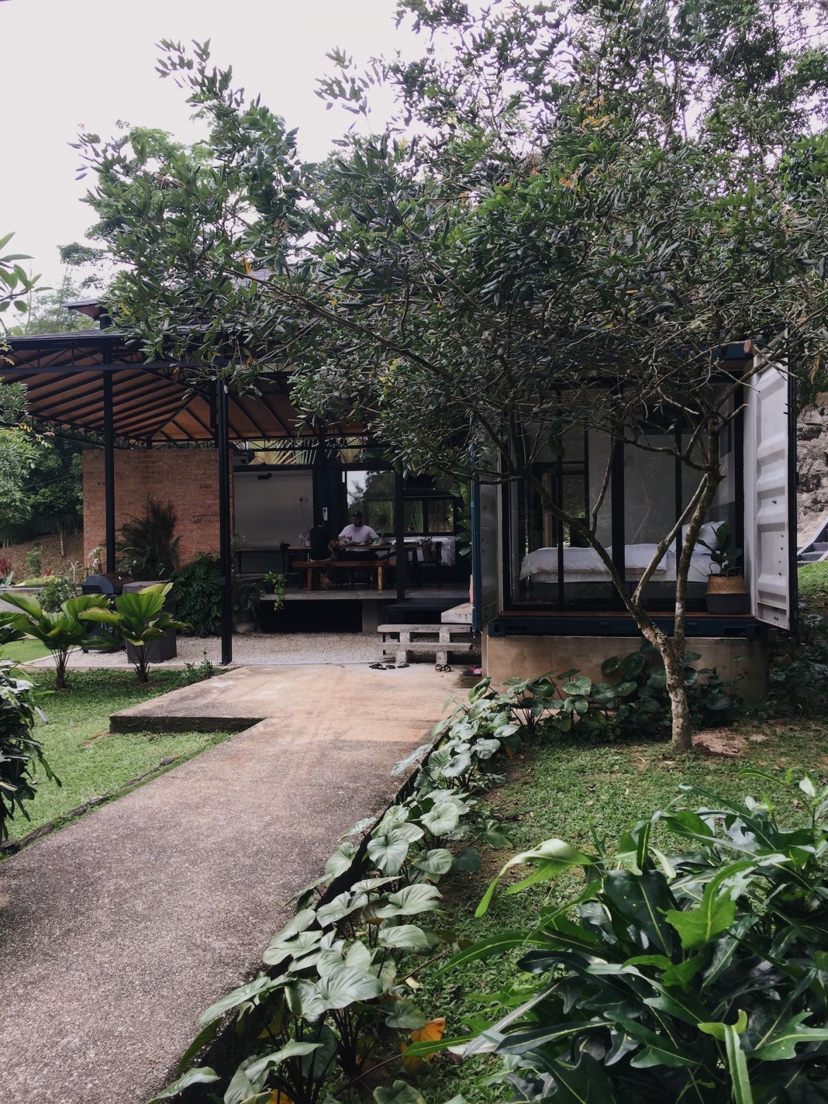 Container Villa in a Kampung - Kasturi
