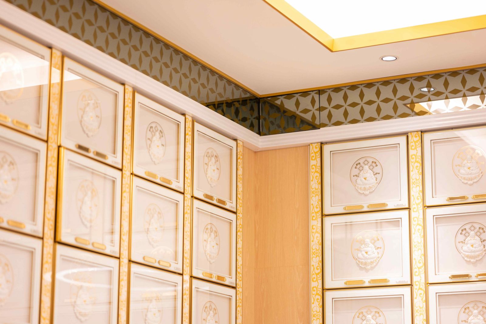 Detailing of the columbarium