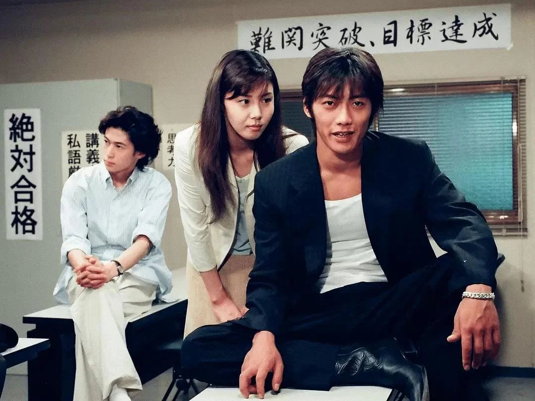 《麻辣教師GTO》令反町隆史事業愛情兩得意,娶了劇中女主角松嶋菜菜子為妻。(Photo: 《麻辣教師GTO》劇照)