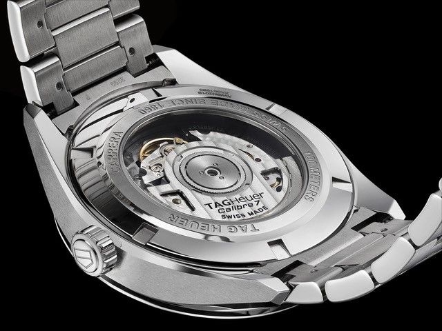 24 TAG Heuer Carrera Twin-Time