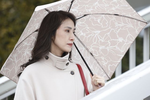 天海祐希在《Believe》首次與木村拓哉共演,並演出他的妻子狩山玲子。(Photo: TV Asahi)