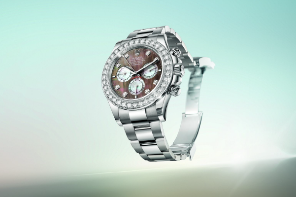 勞力士Oyster Perpetual Cosmograph Daytona黑色珍珠母貝錶盤款式。（Photo: Rolex）