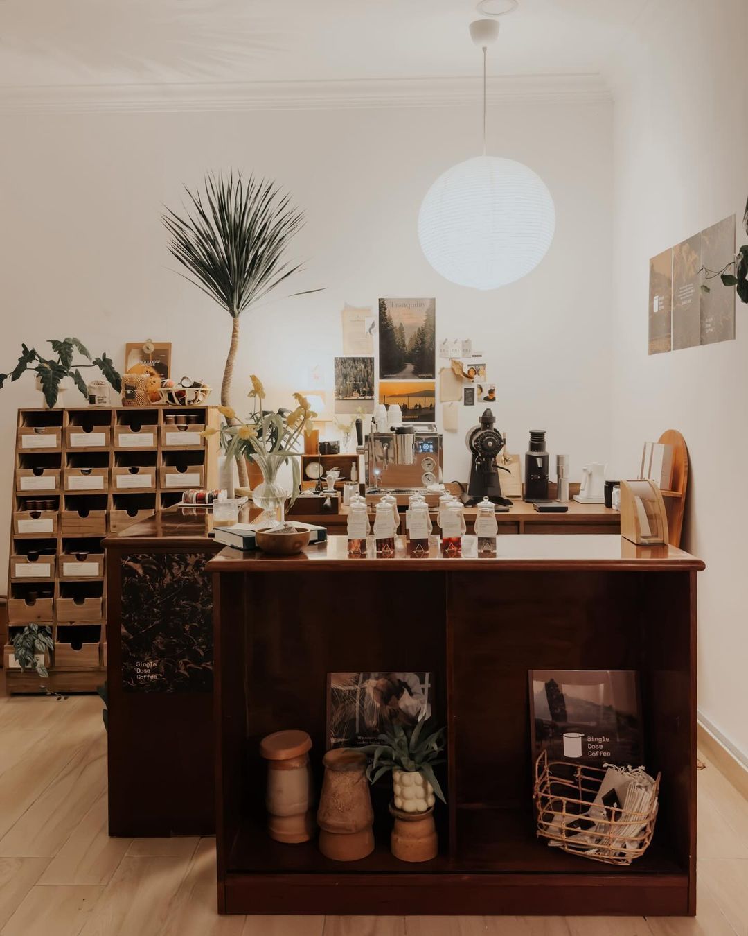 The interior of Single Dose Coffee (Photo: Instagram / @weichunnn_125)