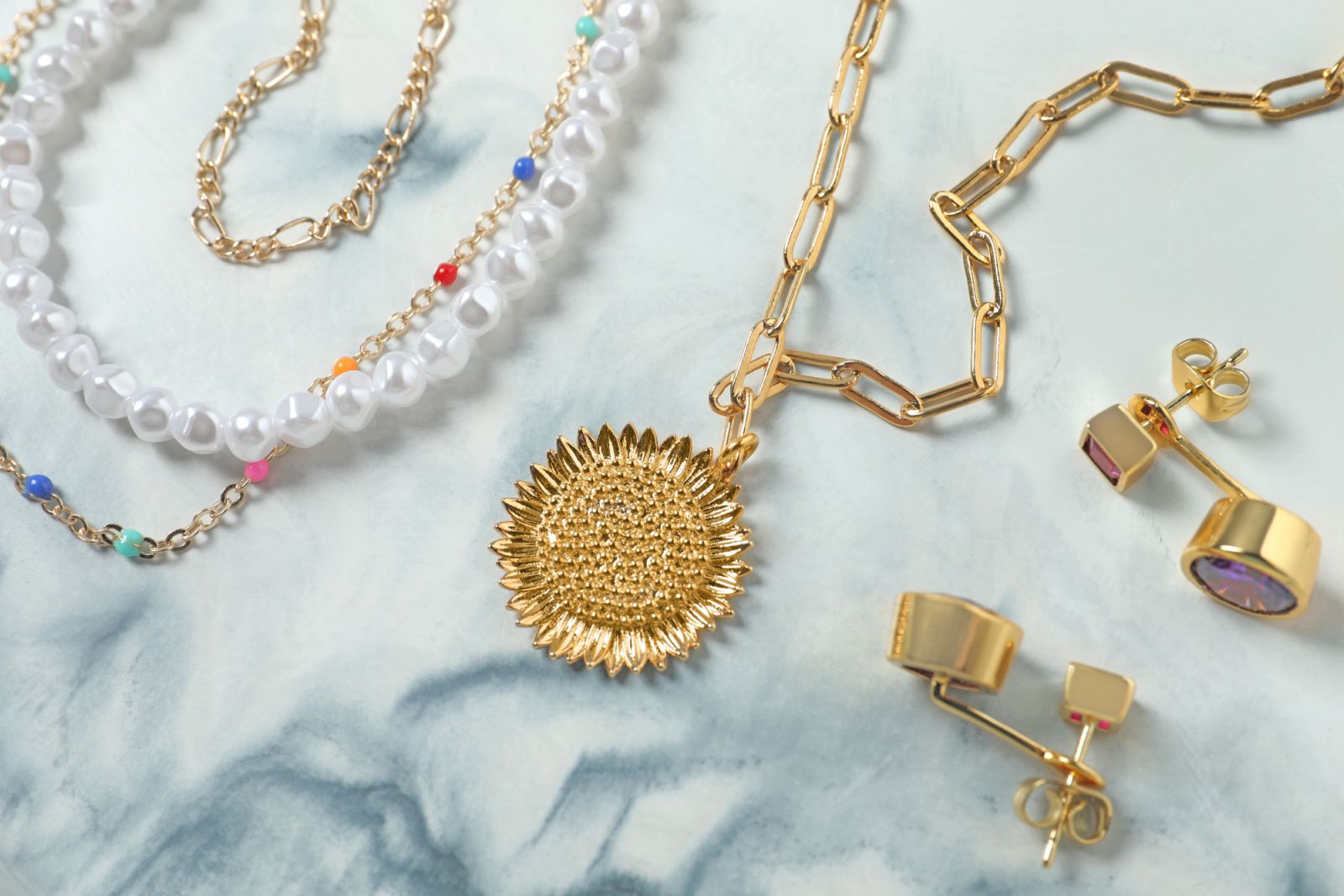 Upcycling industrial byproducts? Recycling gold? These jewellery brands put sustainability at the front and centre (Photo: Liudmila Chernetska / Getty Images)