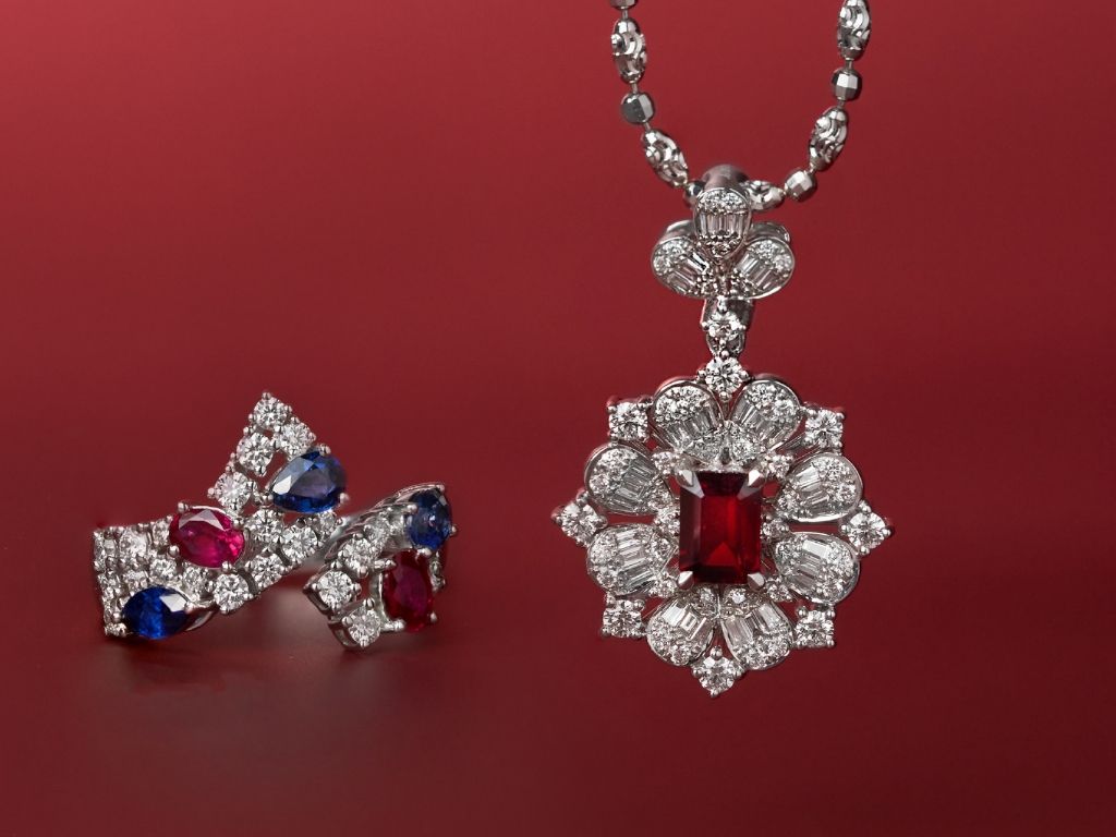 Le Lumiere ‘Royalty Harmony’ ring and Royal ‘Crimson Crown’ diamond ruby pendant