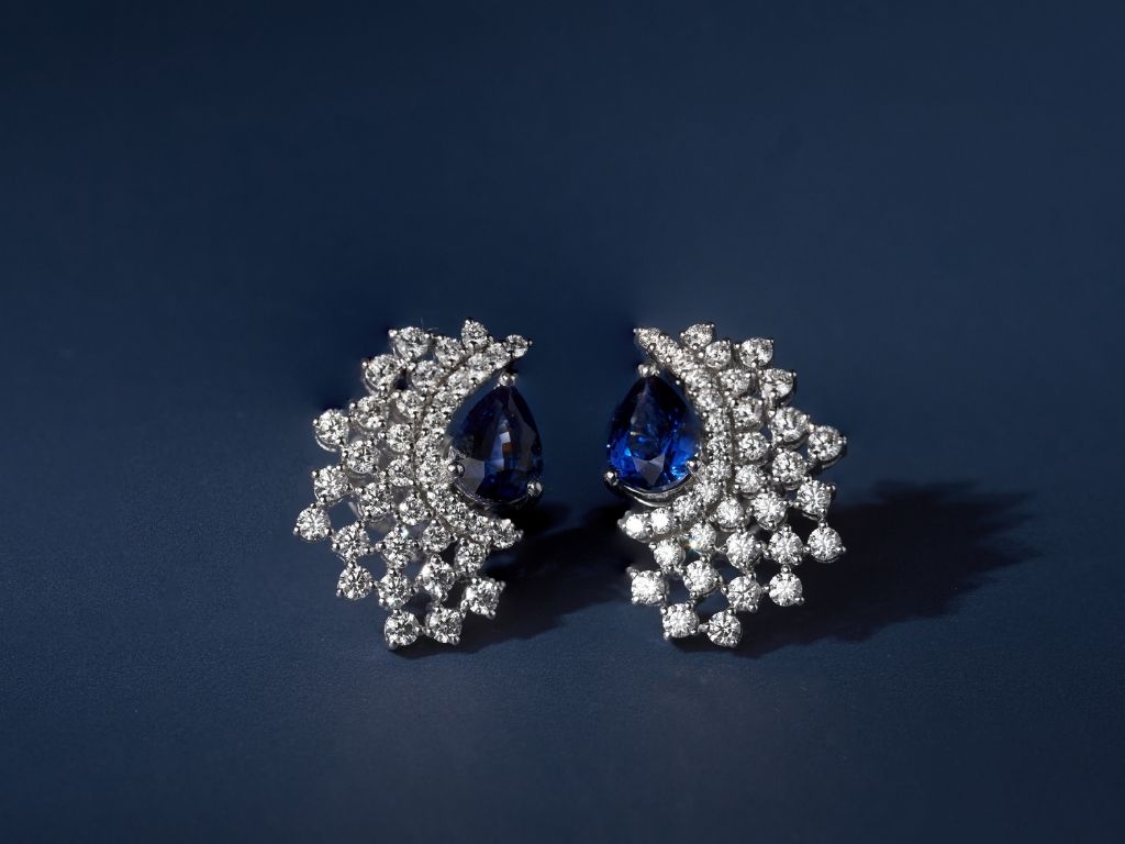 Le Lumiere ‘Sapphire Serenade’ diamond earrings