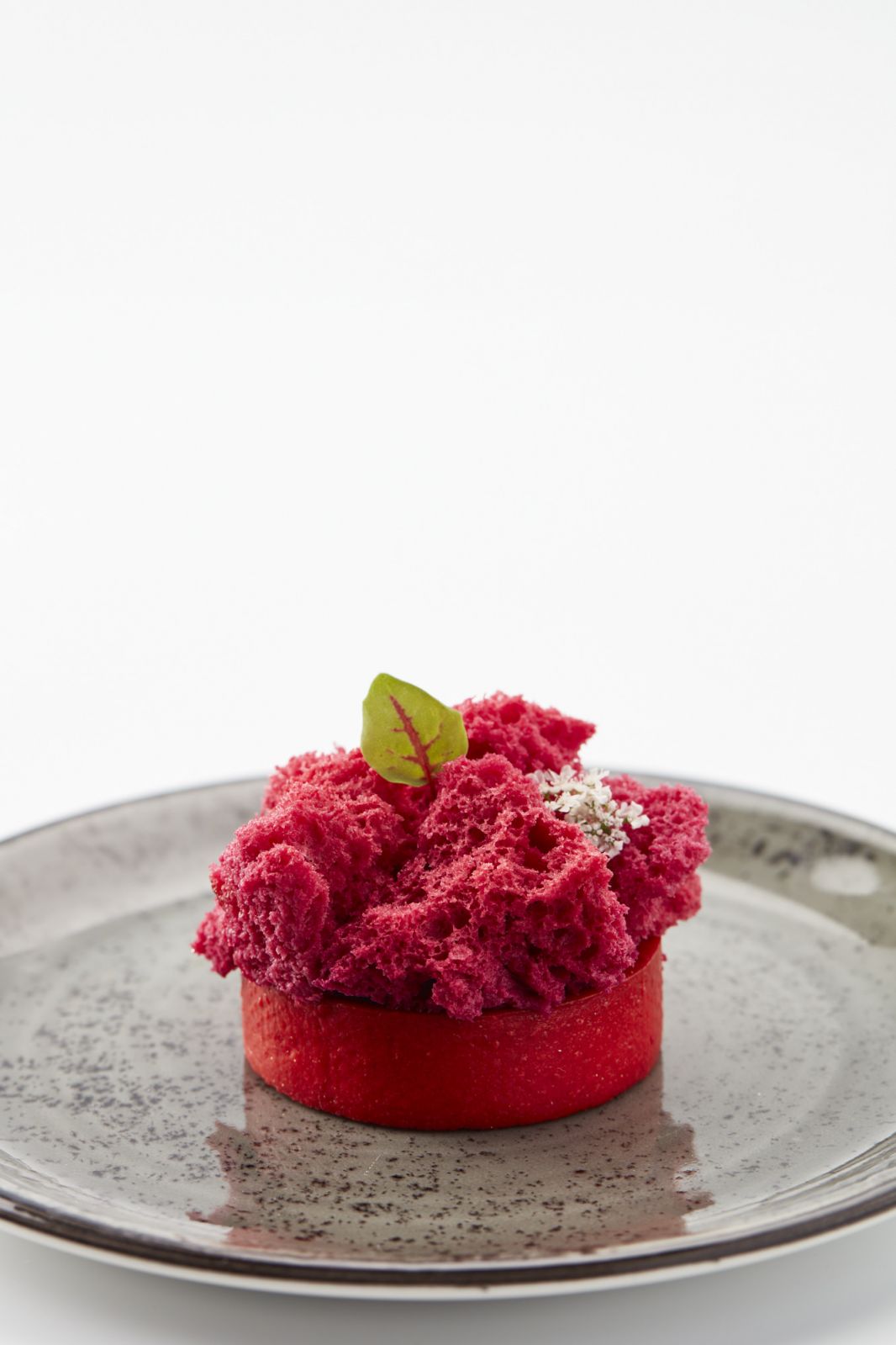 糕點名廚 Antonio Bachour 親手打造下午茶套餐 (Photo: Carlyle & Co.)