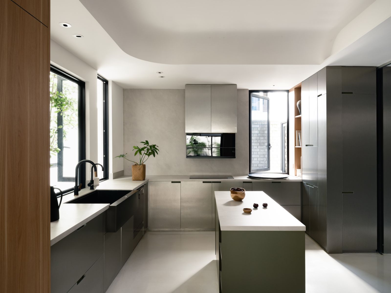 The wet kitchen
