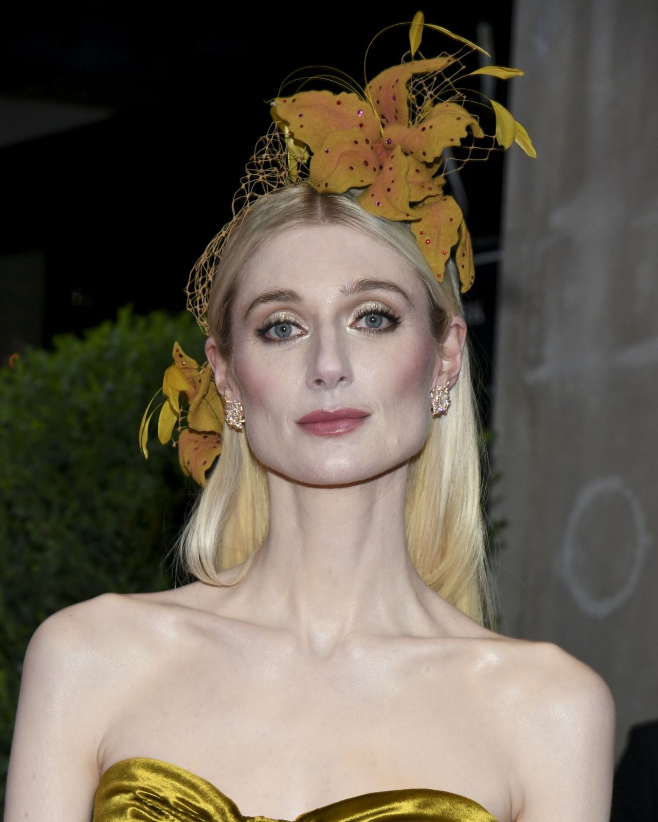 Elizabeth Debicki at The Mark Hotel before the 2024 Met Gala: "Sleeping Beauties: Reawakening Fashion" held at the Metropolitan Museum of Art on May 6, 2024 in New York, New York. (Photo by Kristina Bumphrey/WWD via Getty Images)