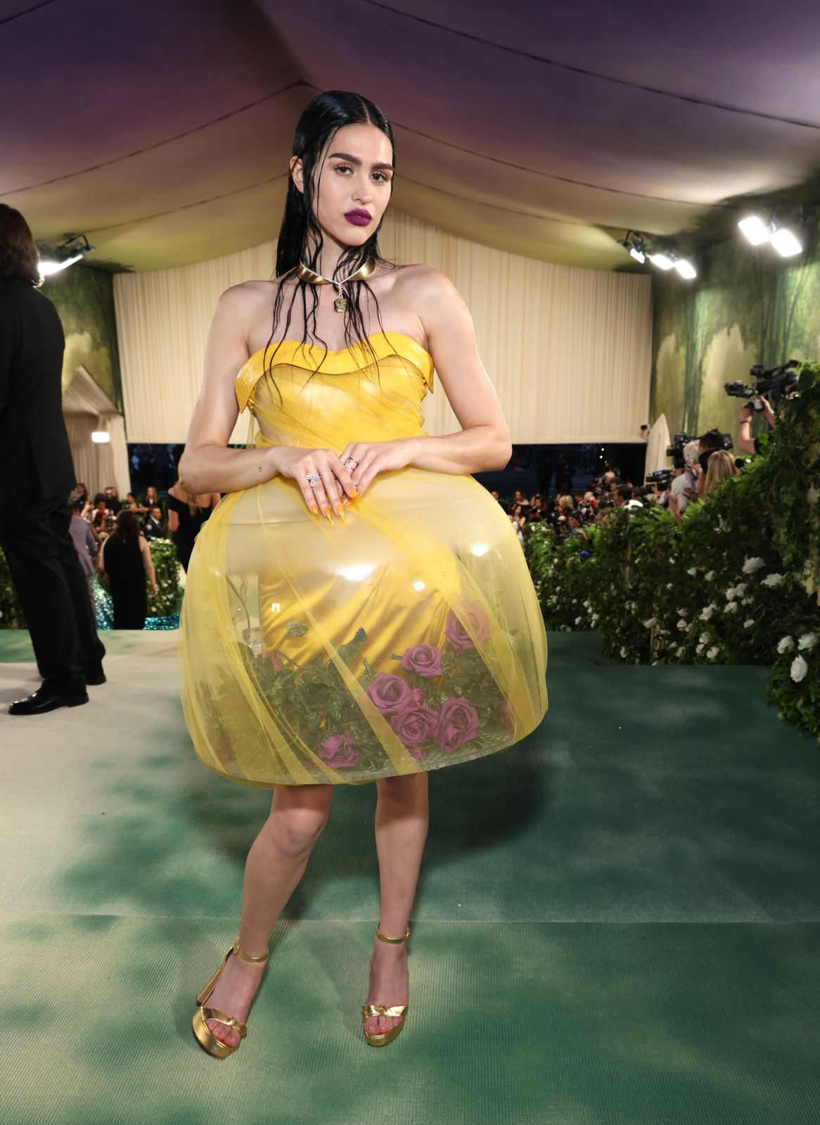 NEW YORK, NEW YORK - MAY 06: Amelia Gray Hamlin attends The 2024 Met Gala Celebrating "Sleeping Beauties: Reawakening Fashion" at The Metropolitan Museum of Art on May 06, 2024 in New York City. (Photo by Kevin Mazur/MG24/Getty Images for The Met Museum/Vogue)