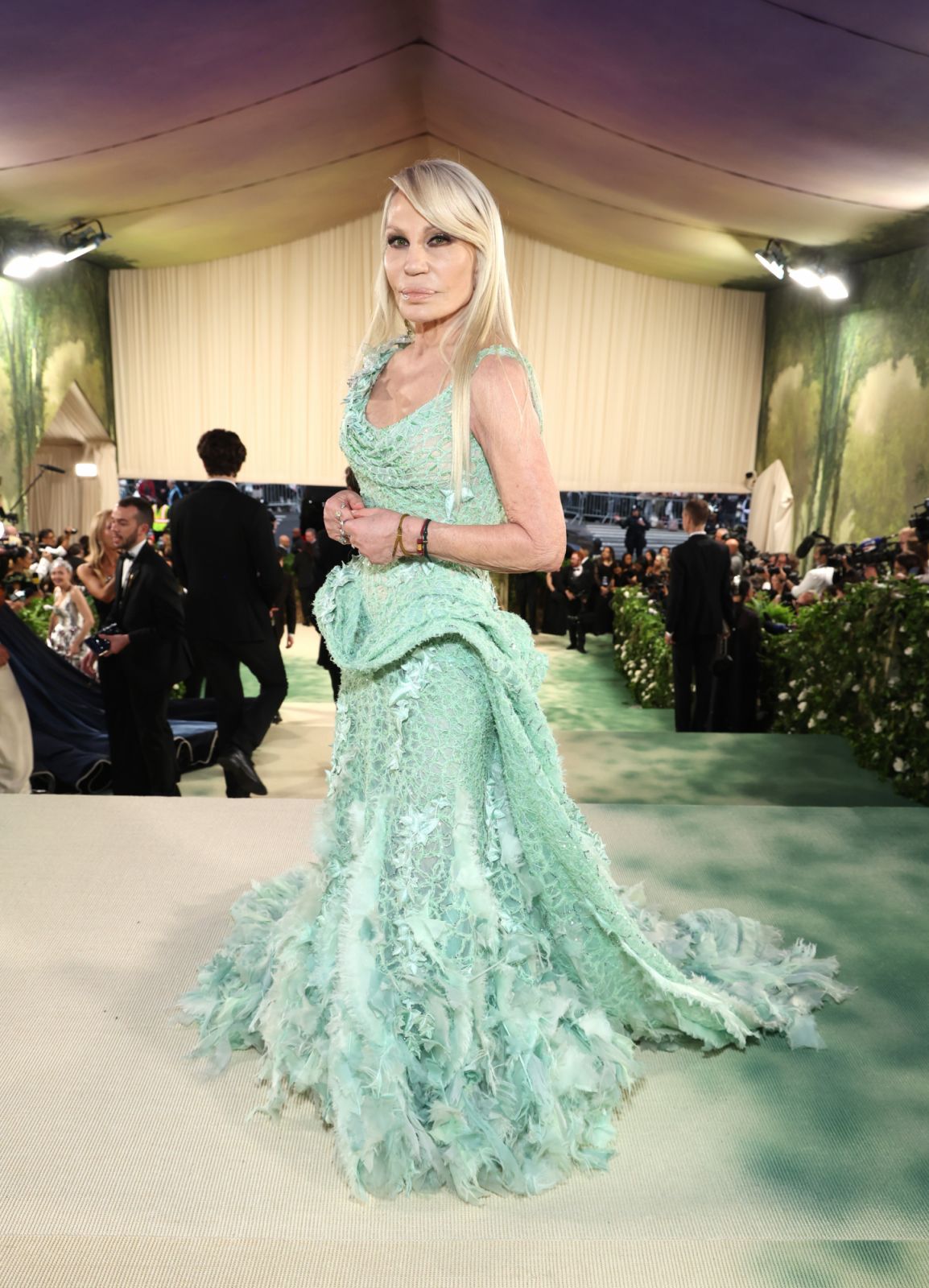 NEW YORK, NEW YORK - MAY 06: Donatella Versace attends The 2024 Met Gala Celebrating "Sleeping Beauties: Reawakening Fashion" at The Metropolitan Museum of Art on May 06, 2024 in New York City. (Photo by Kevin Mazur/MG24/Getty Images for The Met Museum/Vogue)