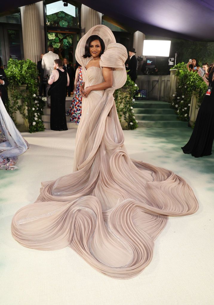 NEW YORK, NEW YORK - MAY 06: Mindy Kaling attends The 2024 Met Gala Celebrating "Sleeping Beauties: Reawakening Fashion" at The Metropolitan Museum of Art on May 06, 2024 in New York City.  (Photo by Kevin Mazur/MG24/Getty Images for The Met Museum/Vogue)