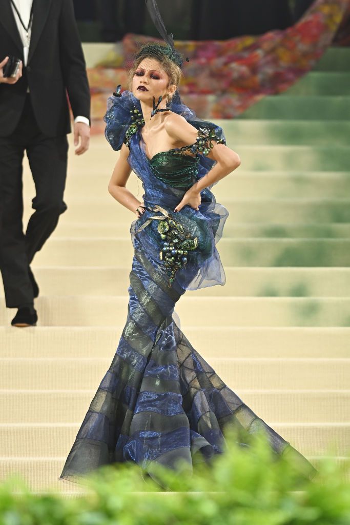 NEW YORK, NEW YORK - MAY 06: Zendaya attends The 2024 Met Gala Celebrating "Sleeping Beauties: Reawakening Fashion" on May 06, 2024 in New York City. (Photo by Bauzen/GC Images)