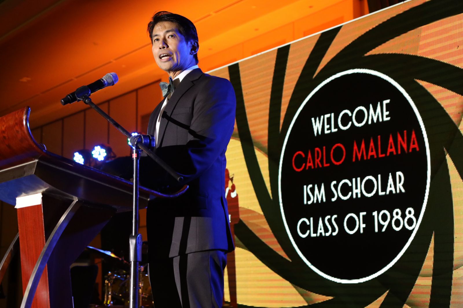 Carlo Malana, a proud scholarship recipient from the graduating class of 1988, shared the profound impact of the scholarship on his life