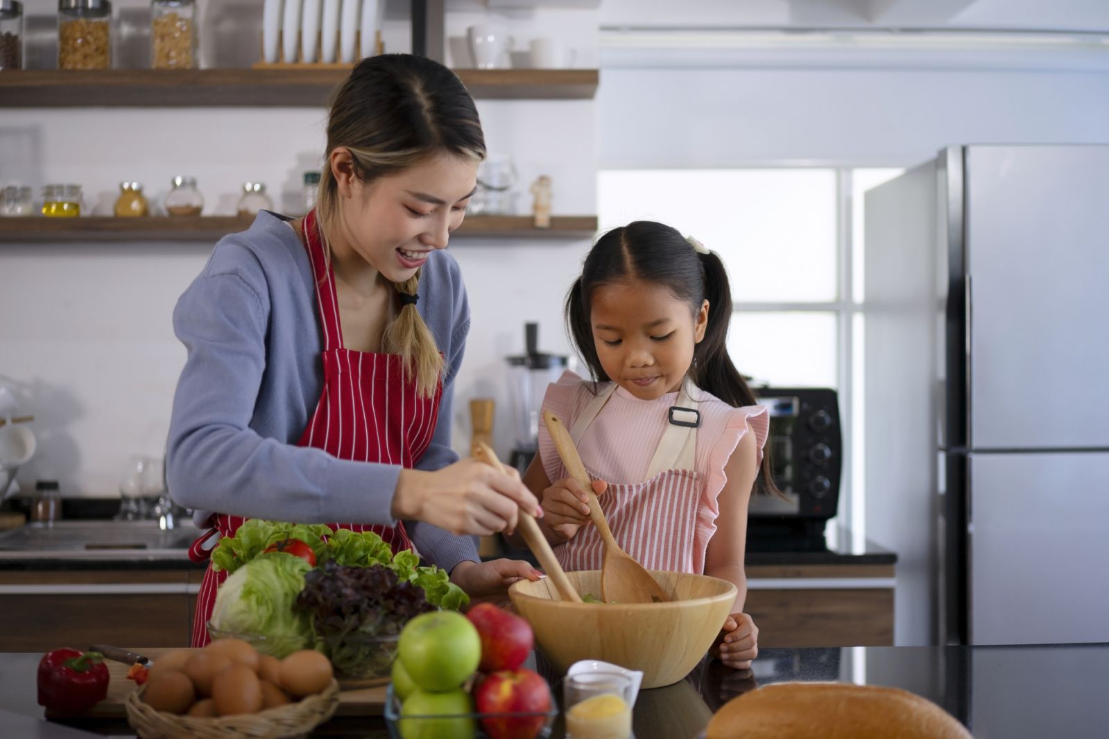 Ibupreneur looks to empower mothers by transforming their home ready skills and harness them to become successful micro-entrepreneurs (Photo: Getty Images)
