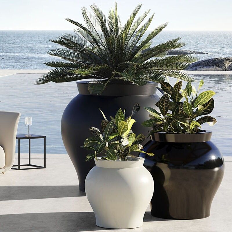 Vondom’s collection of planters (Photo: Vondom)