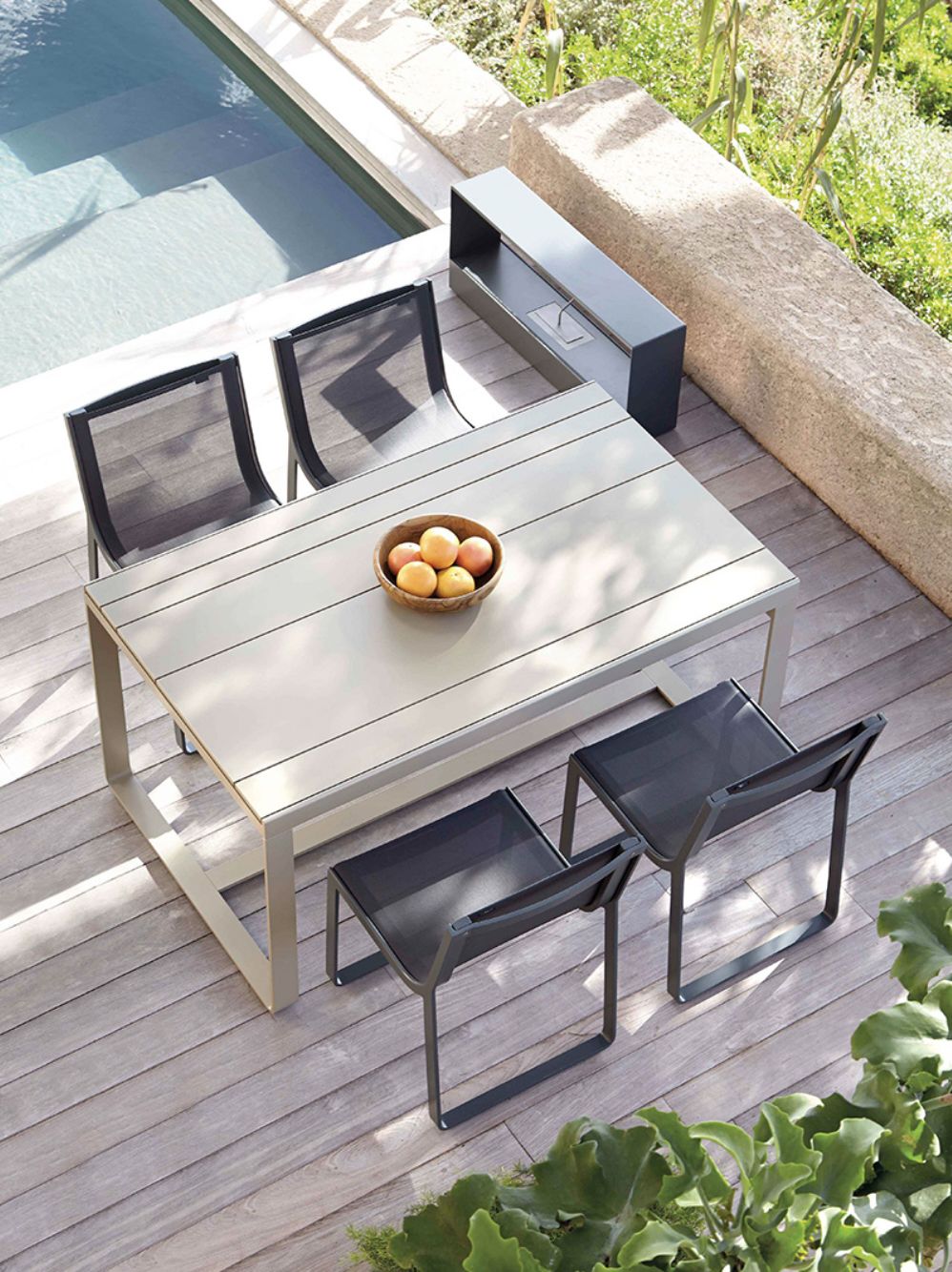Gandia Blasco’s Flat outdoor dining table (Photo: Gandia Blasco)