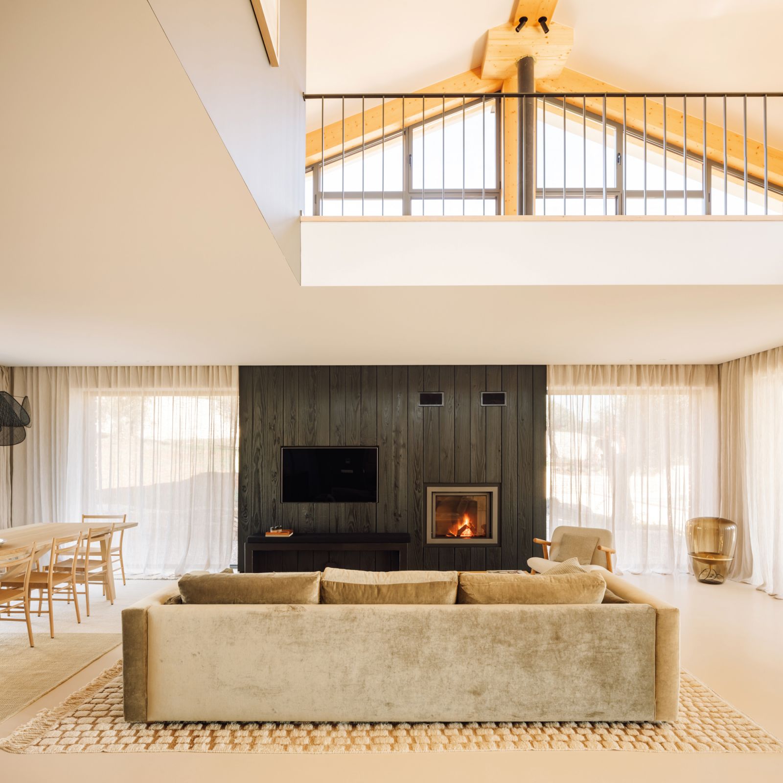 A sofa from Desmedido and a rug from Soufiane Zarib bring tactility to the living room