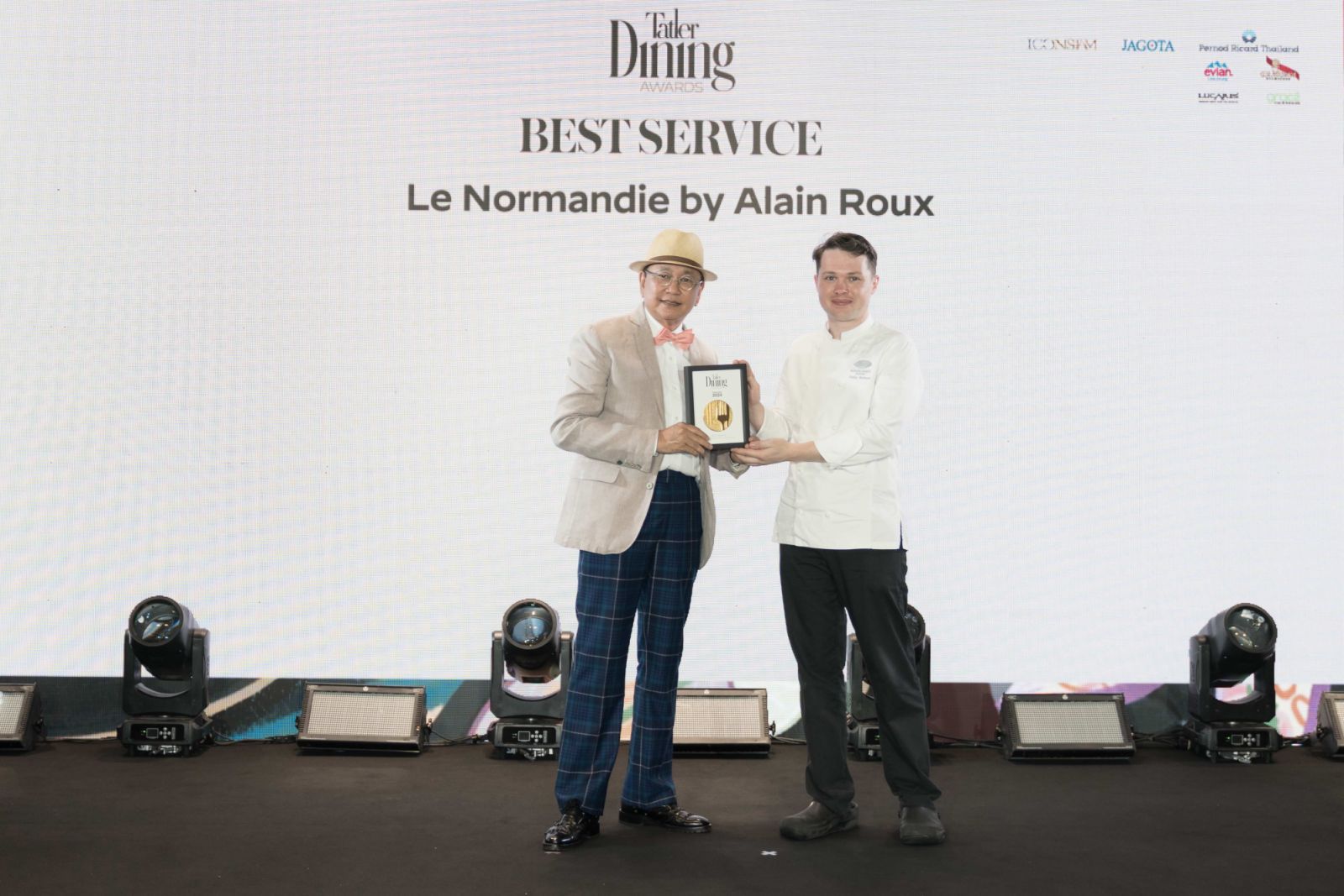Best Service "Le Normandie by Alain Roux"