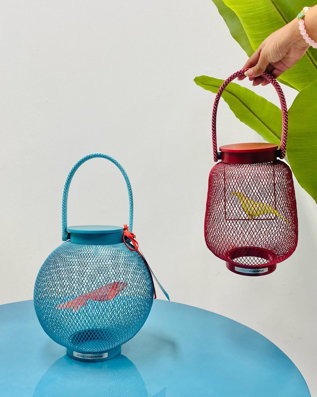 Cobonpue's 'Bubble' table lamp